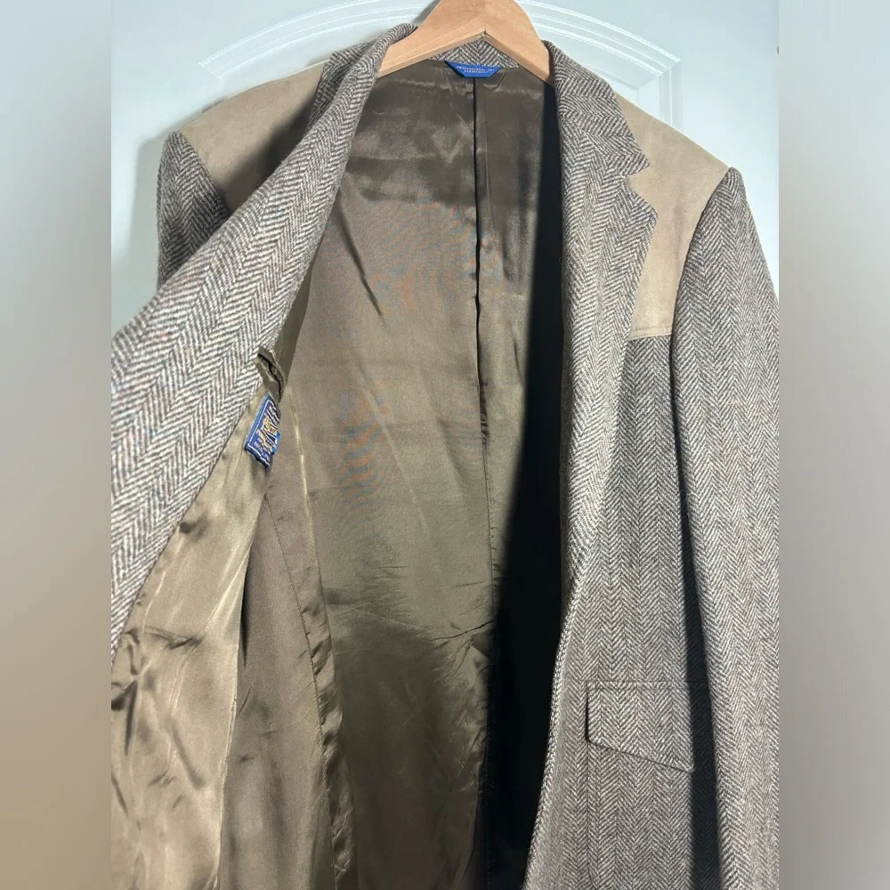 Vintage Pendleton Brown Herringbone Blazer with Tan Suede Yokes - Picture 4 of 8